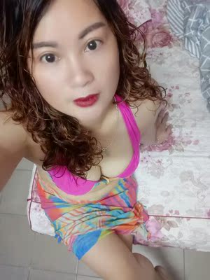 游泳衣收到了，非常不错，性感美美哒