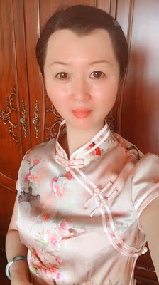 真实评价，旗袍超级好，超级喜欢~谢谢店家给大家带来这么好的优质美衣与完善的售后服务！会继续关注和支持的！已经推荐给身边的朋友了！全五分好评，希望以后多有活动，谢谢了哦~