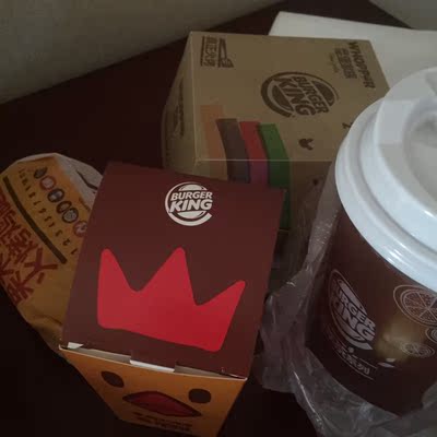 这个内衣味道非常大 说不上来啥味反正就是味道大 穿上还可以