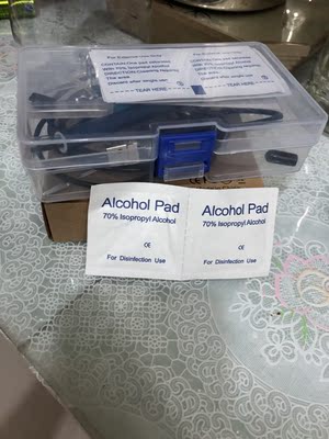 非常满意,比较清晰,送的酒精湿巾很专业,赞赞赞 非常满意,比较清晰,送的酒精湿巾很专业,赞赞赞