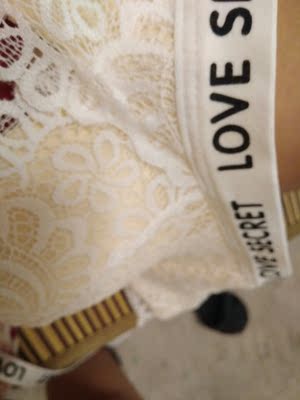 很柔软  干净  色正  便宜   特满意