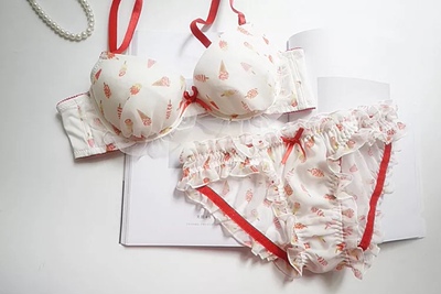 和此买家交流,不由得精神为之一振,自觉七经八脉为之一畅,我在淘宝买了这么多年,所谓阅商无数,但与卖家您交流,我只想说,老板你实在是太好了,你的高尚情操太让人感动了,本人对此卖家之仰慕如滔滔江水连绵不绝,海枯石烂,天崩地裂,永不变心。交易成功后,我的心情是久久不能平静,自古英雄出少年,卖家年纪轻轻,就有经天纬地之才,定国安邦之智,而今,天佑我大中华,沧海桑田5000年,神州平地一声雷,飞沙走石,大雾迷天,朦胧中,只见顶天立地一金甲天神立于天地间,花见花开,人见人爱,这位英雄手持双斧,二目如电,一斧下去,混沌初开,二斧下去,女娲造人,三斧下去,小生倾倒。得此大英雄,实乃国之幸也,民之福,人之初也,怎不叫人喜极而泣……看着交易成功,我竟产生出一种无以名之的悲痛感——啊,这么好的卖家,如果将来我再也遇不到了,那我该怎么办?直到我毫不犹豫地把卖家的店收藏了,我内心的那种激动才逐渐平静下来,可是我立刻想到,这么好的卖家,倘若别人看不到,那么不是浪费心血吗?经过痛苦的思想斗争,我终于下定决心,牺牲小我,奉献大我。我要以此评价奉献给世人赏阅,我要给好评……评到所有人都看到为止! 和此买家交流,不由得精神为之一振,自觉七经八脉为之一畅,我在淘宝买了这么多年,所谓阅商无数,但与卖家您交流,我只想说,老板你实在是太好了,你的高尚情操太让人感动了,本人对此卖家之仰慕如滔滔江水连绵不绝,海枯石烂,天崩地裂,永不变心。交易成功后,我的心情是久久不能平静,自古英雄出少年,卖家年纪轻轻,就有经天纬地之才,定国安邦之智,而今,天佑我大中华,沧海桑田5000年,神州平地一声雷,飞沙走石,大雾迷天,朦胧中,只见顶天立地一金甲天神立于天地间,花见花开,人见人爱,这位英雄手持双斧,二目如电,一斧下去,混沌初开,二斧下去,女娲造人,三斧下去,小生倾倒。得此大英雄,实乃国之幸也,民之福,人之初也,怎不叫人喜极而泣……看着交易成功,我竟产生出一种无以名之的悲痛感——啊,这么好的卖家,如果将来我再也遇不到了,那我该怎么办?直到我毫不犹豫地把卖家的店收藏了,我内心的那种激动才逐渐平静下来,可是我立刻想到,这么好的卖家,倘若别人看不到,那么不是浪费心血吗?经过痛苦的思想斗争,我终于下定决心,牺牲小我,奉献大我。我要以此评价奉献给世人赏阅,我要给好评……评到所有人都看到为止!