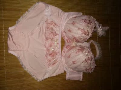 宝贝收到了很漂亮就是有点大了超喜欢 宝贝收到了很漂亮就是有点大了超喜欢