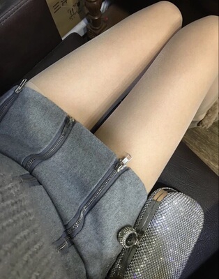 丝袜质量不错，挺喜欢的就是太薄了容易拉丝只能穿一天或者半天  有人要收么？? lkq2556