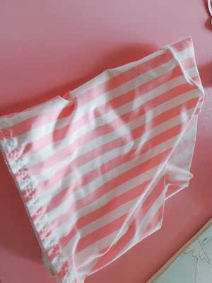 _(´ཀ`」 ∠)__ 打折买的,手感好的没话说,又不算贵,这个款还是无痕的,颜色也正,舍不得用 _(´ཀ`」 ∠)__ 打折买的,手感好的没话说,又不算贵,这个款还是无痕的,颜色也正,舍不得用