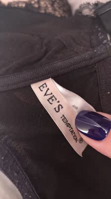 不要买不要买不要买!内衣布料又硬又扎皮肤,尺码也不准!烦死啦还掉颜色!!! 不要买不要买不要买!内衣布料又硬又扎皮肤,尺码也不准!烦死啦还掉颜色!!!