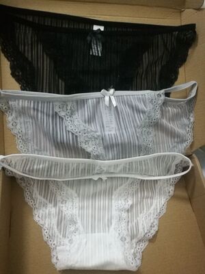 可以穿，也很舒适，有点像学生装，低腰很性感哦