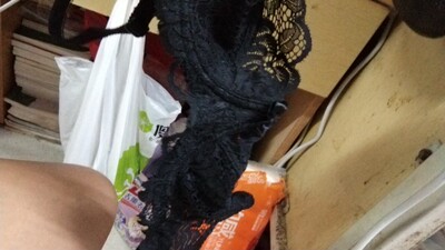 很薄，不错，很棒可以的，美丽，比较适合胸小的穿着要是小一码就肯定特别好看