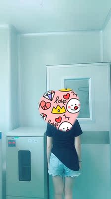 很喜欢，如图所示，很满意，要是袖子那里稍微再短一点点就好啦！😘😘😘😘😘