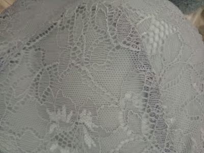 罩杯正好，幸好没选薄款，有个延长带很满意