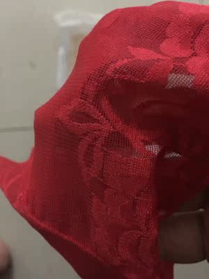 很漂亮，摸着很软，质量很好，值得购买