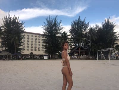 嗯~~~还好吧，如果颜色是白色就好了！！！！！