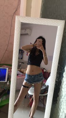 裤子很性感 适合瘦的人穿 下次再来买哦 裤子很性感 适合瘦的人穿 下次再来买哦