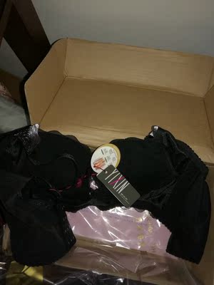 宝贝收到了，特意试了，感觉很不错，尤其是收副乳效果杠杠的