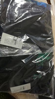 瑜伽服已收到,和图片一样,款式新颖,颜色搭配也好,买了两套,有朋友壹套。穿着很好看,衣服质量不错,客服服务态度也好。以后有朋友买一定给朋友介绍。 瑜伽服已收到,和图片一样,款式新颖,颜色搭配也好,买了两套,有朋友壹套。穿着很好看,衣服质量不错,客服服务态度也好。以后有朋友买一定给朋友介绍。