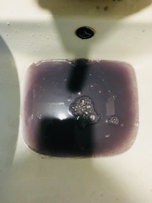 这是什么?!这是什么?!这是什么?!内裤啊!掉色掉成这样也太过分了吧?! 这是什么?!这是什么?!这是什么?!内裤啊!掉色掉成这样也太过分了吧?!