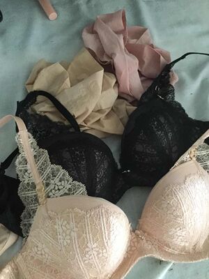 特别喜欢这个的肩带，所以买了两个颜色，喜欢