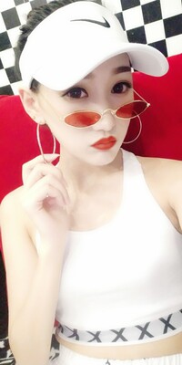 衣服挺好的我很喜欢以后还会常来的,服务态度很好… 衣服挺好的我很喜欢以后还会常来的,服务态度很好…