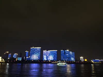 这是一个好评模版，&nbsp;因为本仙女很懒，不想每个产品都写好评，所以特地模仿一位网友写下了这个模版，&nbsp;但是这个产品无论是质量还是外形肯定都是仙女喜欢的，如果不喜欢仙女收到东西会很生气，然后这个模版就会变成仙女喋喋不体的抱怨书，自然不可能撒下这个好评，这里写下，也给各位淘友个参考，&nbsp;这个物品还是值得购买的。-来自一位懒惰的只爱购物不爱写评语却想换积分的仙女