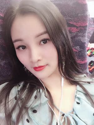 超美丽，质量再提升点就更好了，客服好乖乖