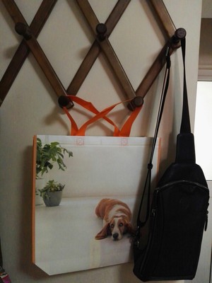 火爆的暇步士男包怎么样，质量很差是真的吗