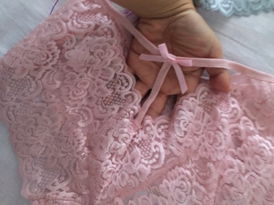 裤裤已经收到了,三条的颜色都是我要的,每条裤裤都是单独包装的,裤裤的手感摸上去还比较柔软丝滑,有弹性,还没有穿呢,感觉穿起来应该会比较舒服哒!样式我很喜欢! 裤裤已经收到了,三条的颜色都是我要的,每条裤裤都是单独包装的,裤裤的手感摸上去还比较柔软丝滑,有弹性,还没有穿呢,感觉穿起来应该会比较舒服哒!样式我很喜欢!