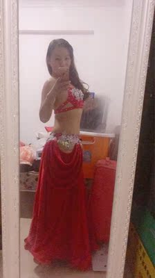 衣服质感也不错，卖家服务态度好，不愧是大品牌