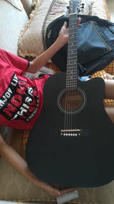 蓝之吉民谣吉他价格,人气怎么样,值得选购吗,蓝之吉民谣吉他怎么样,蓝之吉质量如何,值得入手吗