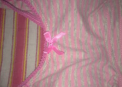 质量很好,是全棉的,做工很细致。孩子穿着了,才开始穿文胸的小女孩,没有顺??人格不舒服,已经推荐呵呵同事了,还会再来滴! 质量很好,是全棉的,做工很细致。孩子穿着了,才开始穿文胸的小女孩,没有顺??人格不舒服,已经推荐呵呵同事了,还会再来滴!