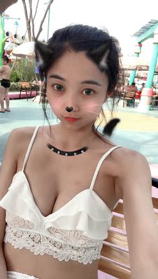 有点性感，很好看