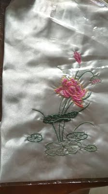 收到货了看着很喜欢,质量看着也很好!到时会追评的。 收到货了看着很喜欢,质量看着也很好!到时会追评的。