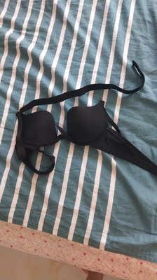 满意哦，在也不用担心穿漏背装的尴尬了，必须好评