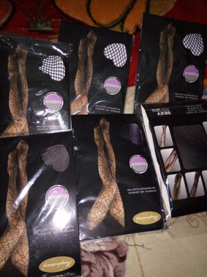 很不错的网袜 质量好穿上漂亮