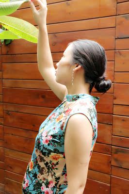 买来自己拍孕妇照用的,效果还不错,弹性很大,不掉色,无异味! 买来自己拍孕妇照用的,效果还不错,弹性很大,不掉色,无异味!