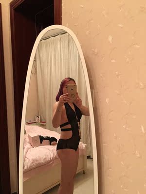 哇!太喽咯,而且穿起显到好肉呀!还是去买了件网衫套起好点。 哇!太喽咯,而且穿起显到好肉呀!还是去买了件网衫套起好点。