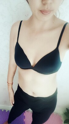 手感真是特别的软,轻薄透气,没有钢圈,穿上舒服。小胸美眉的福利,穿上好看。圏起来特别小,还没有拳头大。放哪都不占地方,太好了。瘦美眉要是穿它在穿个透视装一定很好看。 手感真是特别的软,轻薄透气,没有钢圈,穿上舒服。小胸美眉的福利,穿上好看。圏起来特别小,还没有拳头大。放哪都不占地方,太好了。瘦美眉要是穿它在穿个透视装一定很好看。