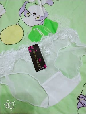 料子很好,是我喜欢的,另外一条丁字裤料子有点超出我想象了,料子少 客服服务态度也不错,好评吧 料子很好,是我喜欢的,另外一条丁字裤料子有点超出我想象了,料子少 客服服务态度也不错,好评吧