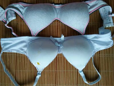 手感不错，下水洗过不变形不掉色。做工也好。