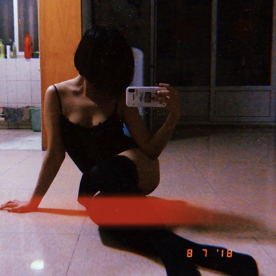 快递也超速度啦!衣服本身很好看啊~(我自己要减肥才扣以 不知道小哥哥会不会喜欢啊 害羞(⺣◡⺣)♡~ 快递也超速度啦!衣服本身很好看啊~(我自己要减肥才扣以 不知道小哥哥会不会喜欢啊 害羞(⺣◡⺣)♡~