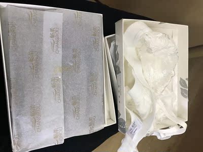 摸上去很柔软 很赞