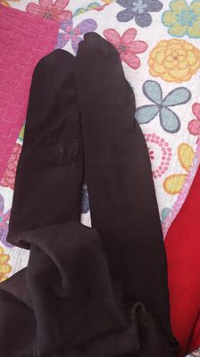 不错质量可以,穿了几次不会脱丝。腰也计较高 不错质量可以,穿了几次不会脱丝。腰也计较高