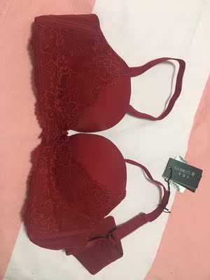 从歌瑞尔买过不下5套内衣了，这套最舒服，穿上很有型