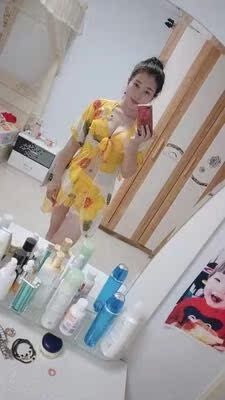 泳衣穿到很漂亮，聚拢效果不错的哟，穿上特别合适，质量也好，