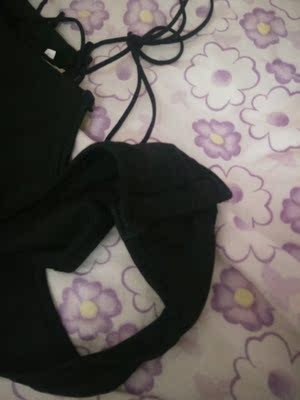 不错,很性感,而且面料也很厚实,线也很牢固,各方面都不错 不错,很性感,而且面料也很厚实,线也很牢固,各方面都不错