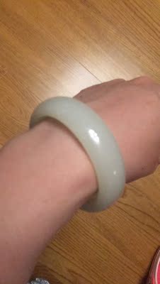 大家谈谈碧玉尊的玉怎么样,他家的玉假不假,实体店在哪里