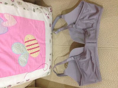 内衣不错，穿上很聚拢，以前不敢在网上买内衣，这次是朋友推介的，没想到网上也有好东西，不错，我很喜欢，以后就在你家关顾了，满意