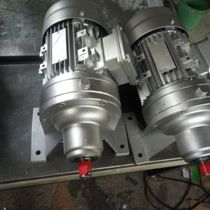 WB100-WDLD750W speed ratio: 9 11 17 23 miniature planetary cycloid reducer Vertical Horizontal