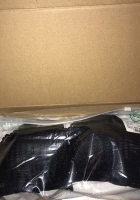 好评包装还可以 尺码正 手感柔软舒适透气 试穿了后再来追评! 好评包装还可以 尺码正 手感柔软舒适透气 试穿了后再来追评!