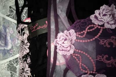 手感柔软细腻舒适，太好了！简直太喜欢了😘