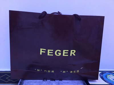 【揭秘】斐格男包怎么样，质量很差是真的吗